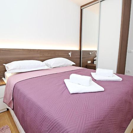 Blue Lagoon Apartments Zadar Bagian luar foto